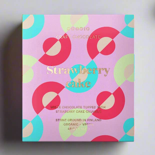 Organic Strawberry Cake for wholesale by Goodio Chocolate