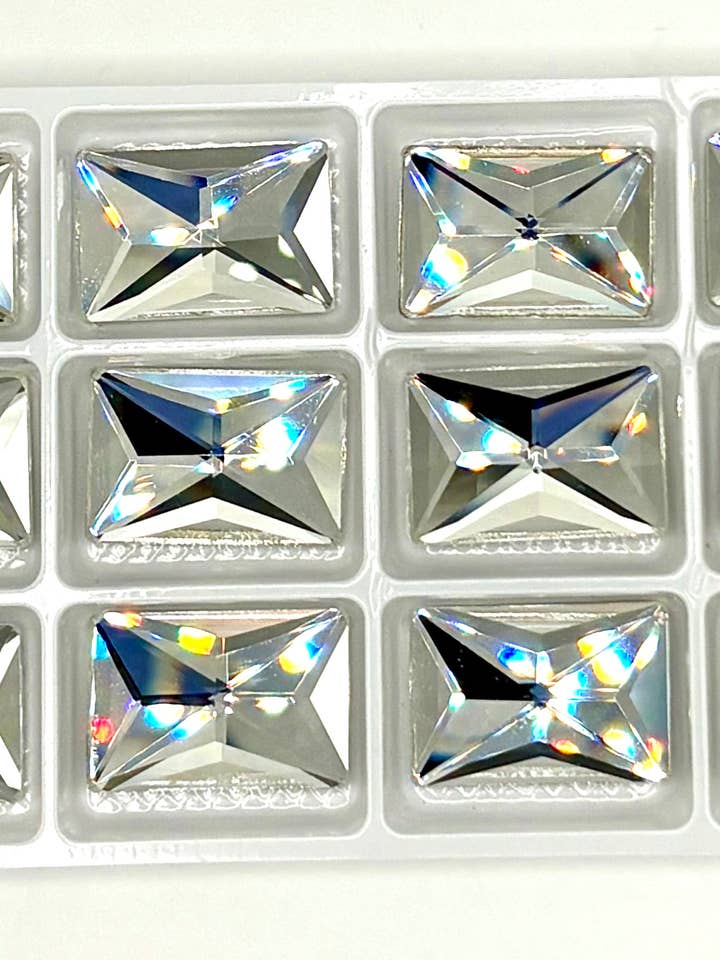 25x18mm - Forme rectangulaire - Pierres à dos plat - Transparent - 1 pièce pour la vente par Appliques with Glitz