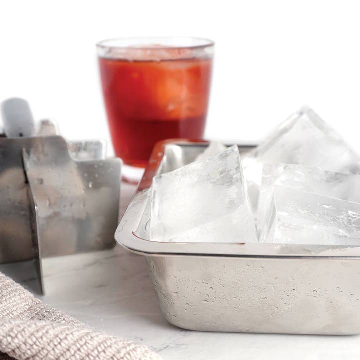 RSVP International - Wholesale Ice Tray/Mold - Ice Cube Tray - Ss - Large Cubes2
