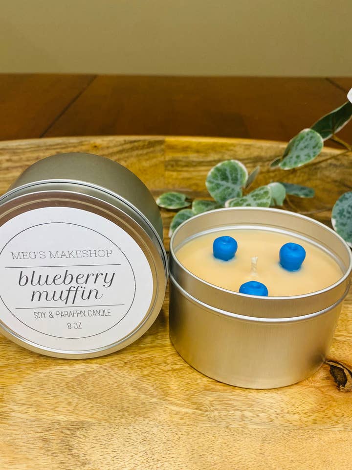 8oz. Candela in latta per muffin ai mirtilli per la vendita all'ingrosso da parte di Meg’s Makeshop