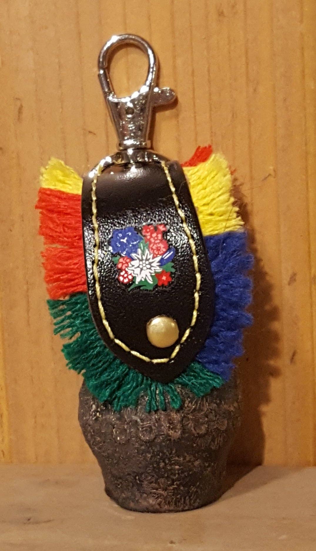 Alpen Schatz - Wholesale Keychain - Unisex - Mini Cowbell Key Ring1