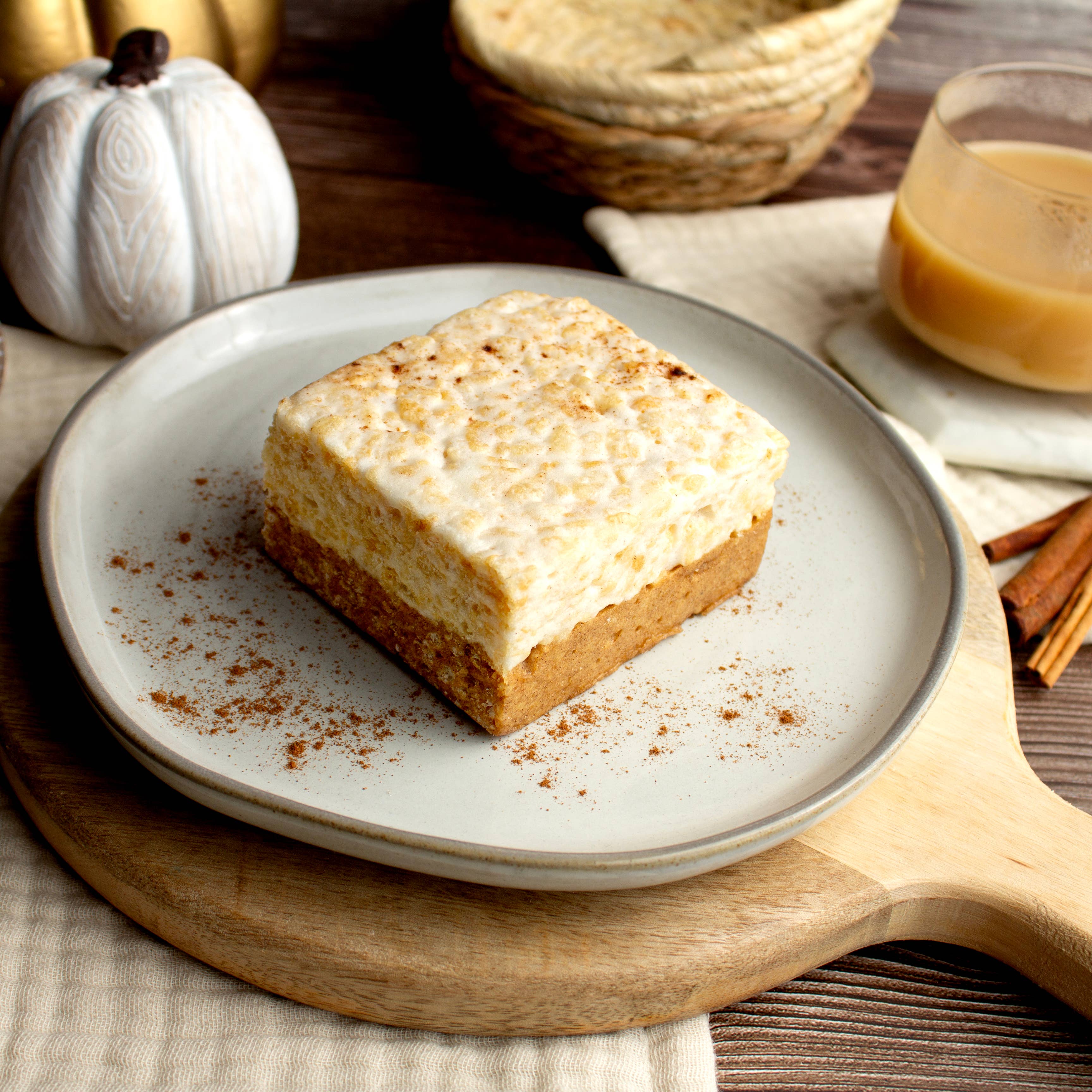 The Crispery - Wholesale Cake - Pumpkin Spice1
