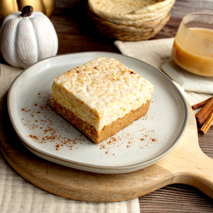 The Crispery - Wholesale Cake - Pumpkin Spice1