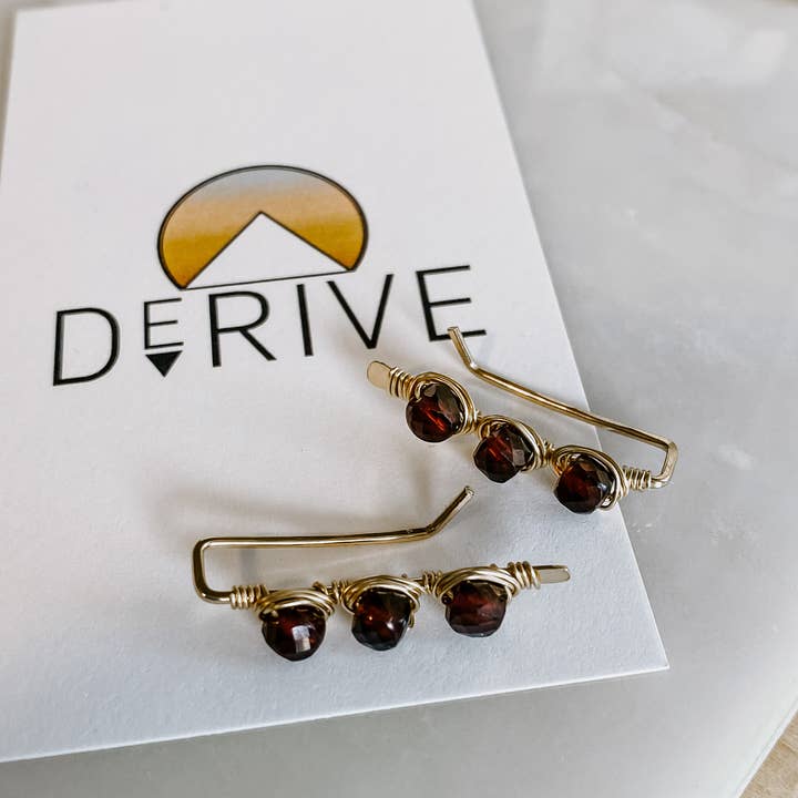 Derive Jewelry - Vendita all'ingrosso Orecchini ear jacket/climber - Arrampicatori per orecchie in granato5