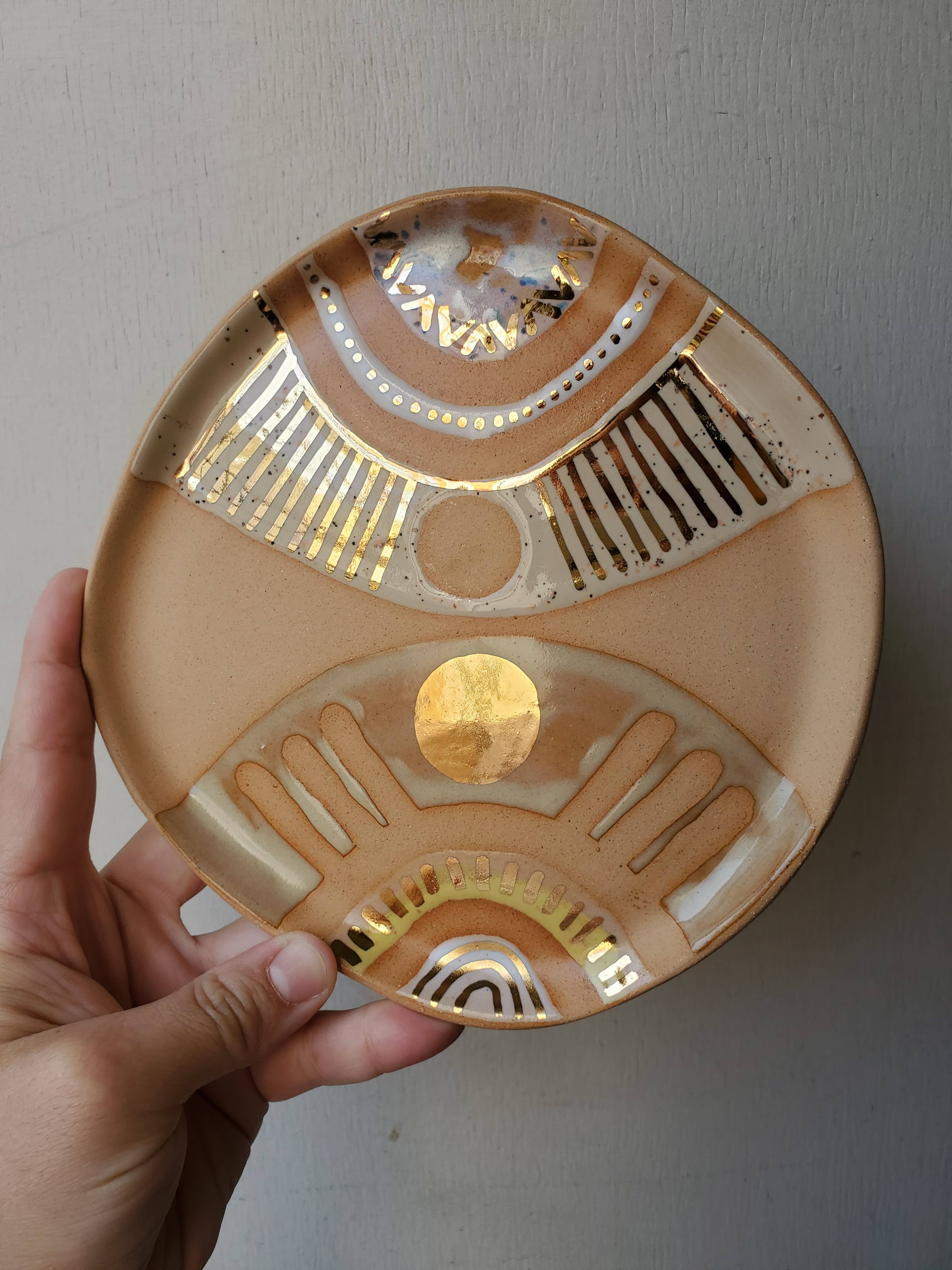 CURIOUS CLAY - Wholesale Dinner Plate - Classic Cookie Plate3