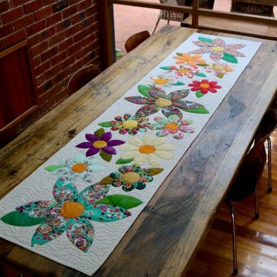 Free Bird Quilting Designs - Wholesale Craft sewing kit - 9. Blossoms Table Runner Pattern5