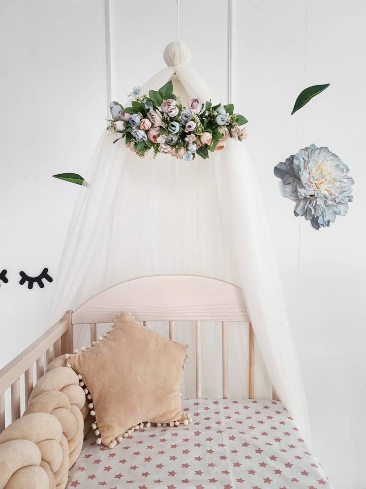 Luifel van tule voor kinderkamer/hangtent voor kinderen voor slaapkamer/prinsessenspeelhuis/bloemenluifel voor wholesale door Allbright Kids