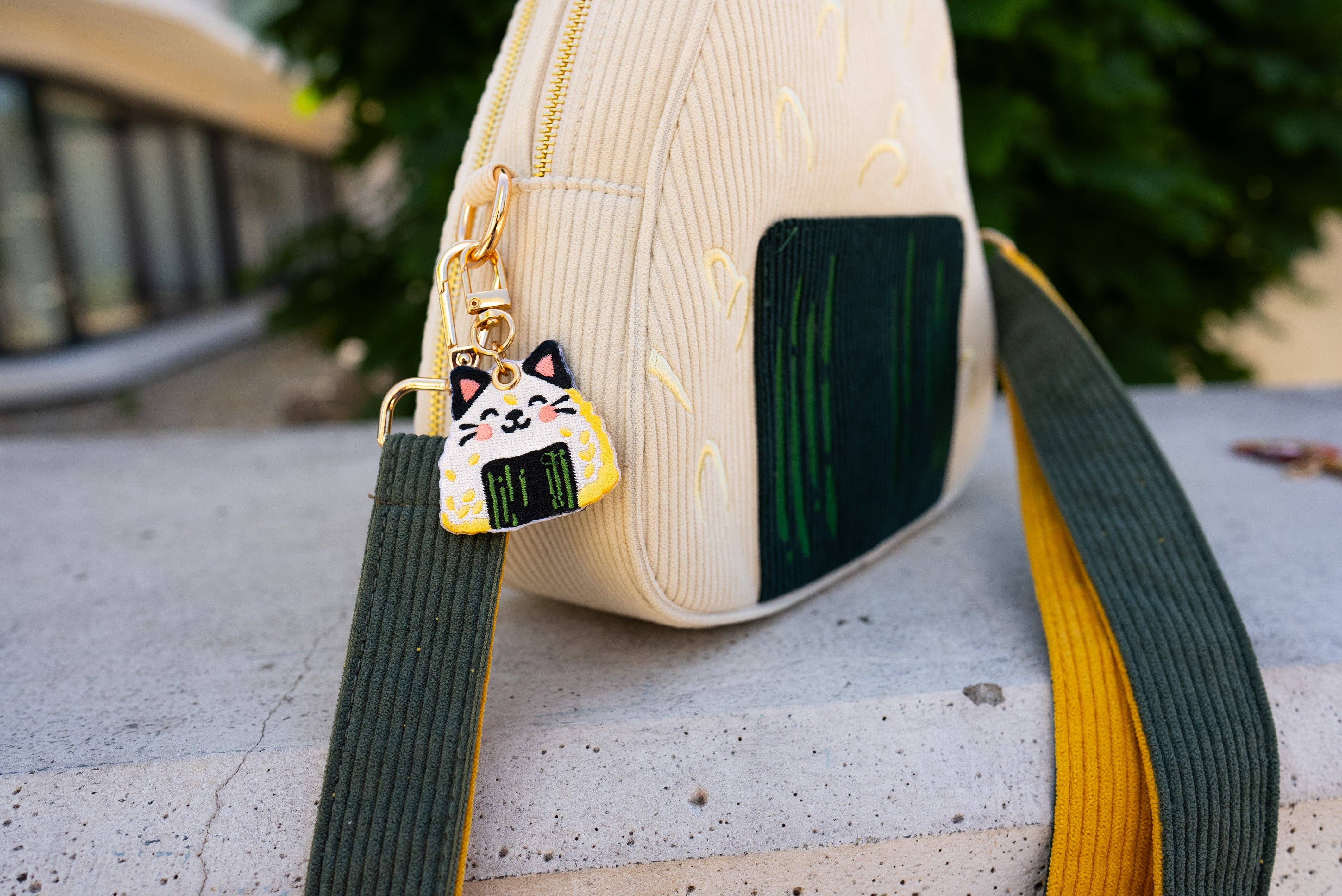 Kabujiro - Wholesale Keychain - Unisex - Onigiri Cat – Embroidered Keychain Charm2