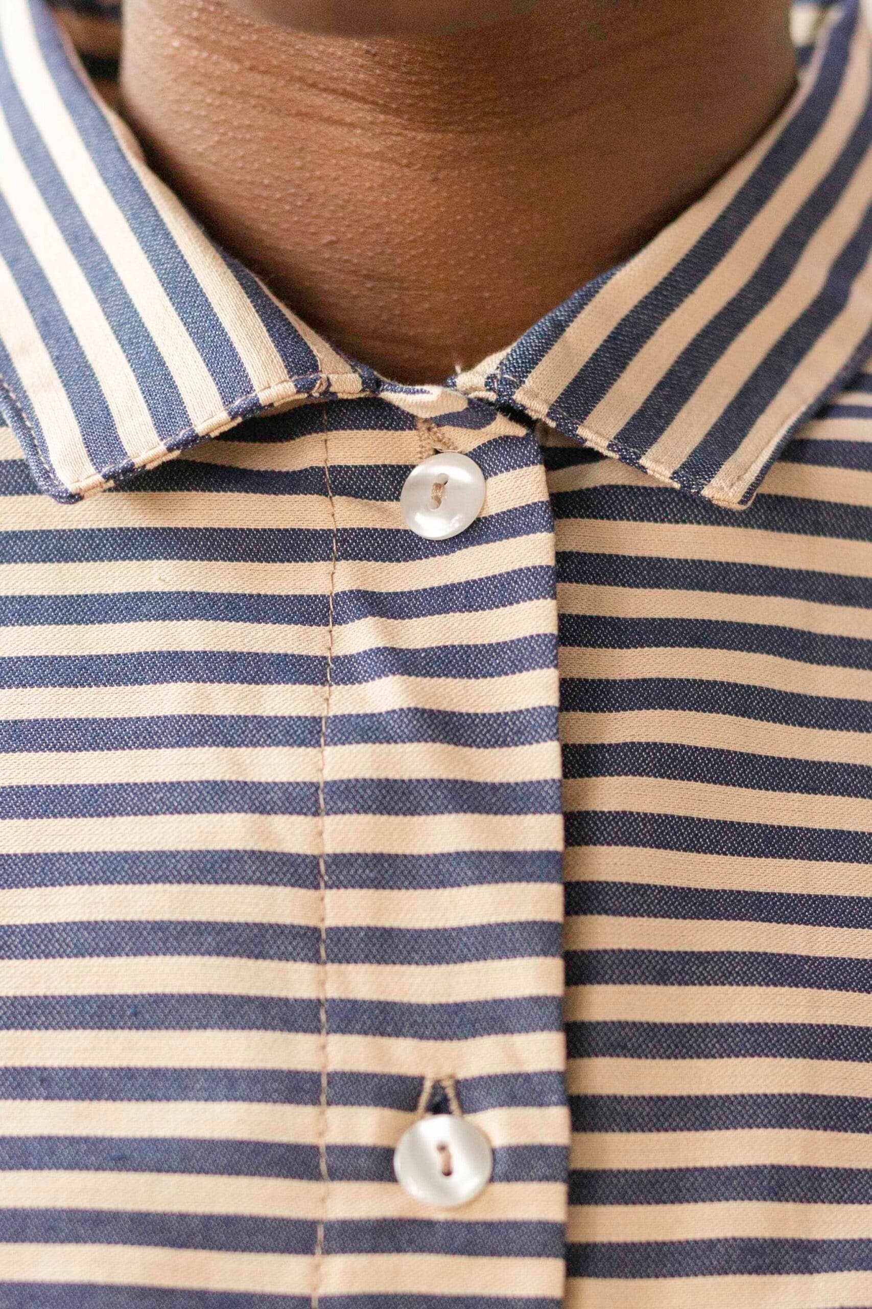 PAN Producto Básico - Wholesale Coat - Women's - Blue striped shirt2