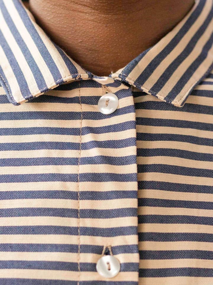 PAN Producto Básico - Wholesale Coat - Women's - Blue striped shirt2