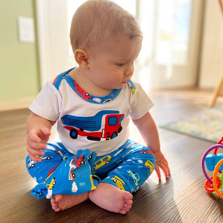 AnnLoren - Wholesale Clothing Set - Baby - Boys 3pc Baby Shower Gift Car Truck Layette Onesie Pants PJS
