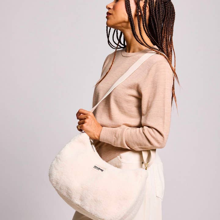 Hindbag - Wholesale Shoulder bag – women's - Arctic Pink Teddy Bag3