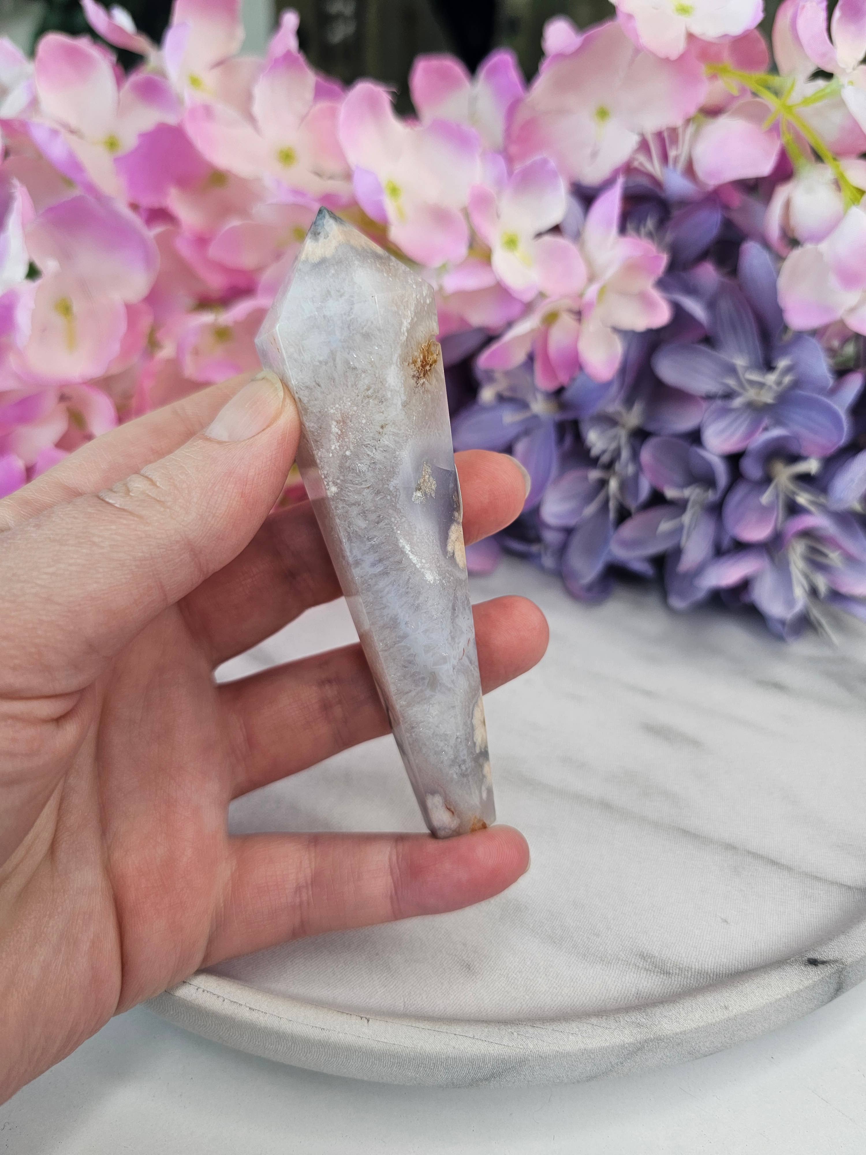 Crystal Cove Minerals – Großhandel Spiritueller Stein/Kristall – Flower-Achat Zauberstäbe mit Ständern1