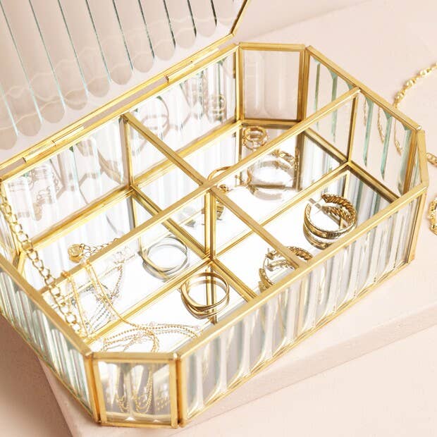 Lisa Angel - Wholesale Jewelry Box/Organizer - Large Ribbed Glass Jewellery Box in Gold