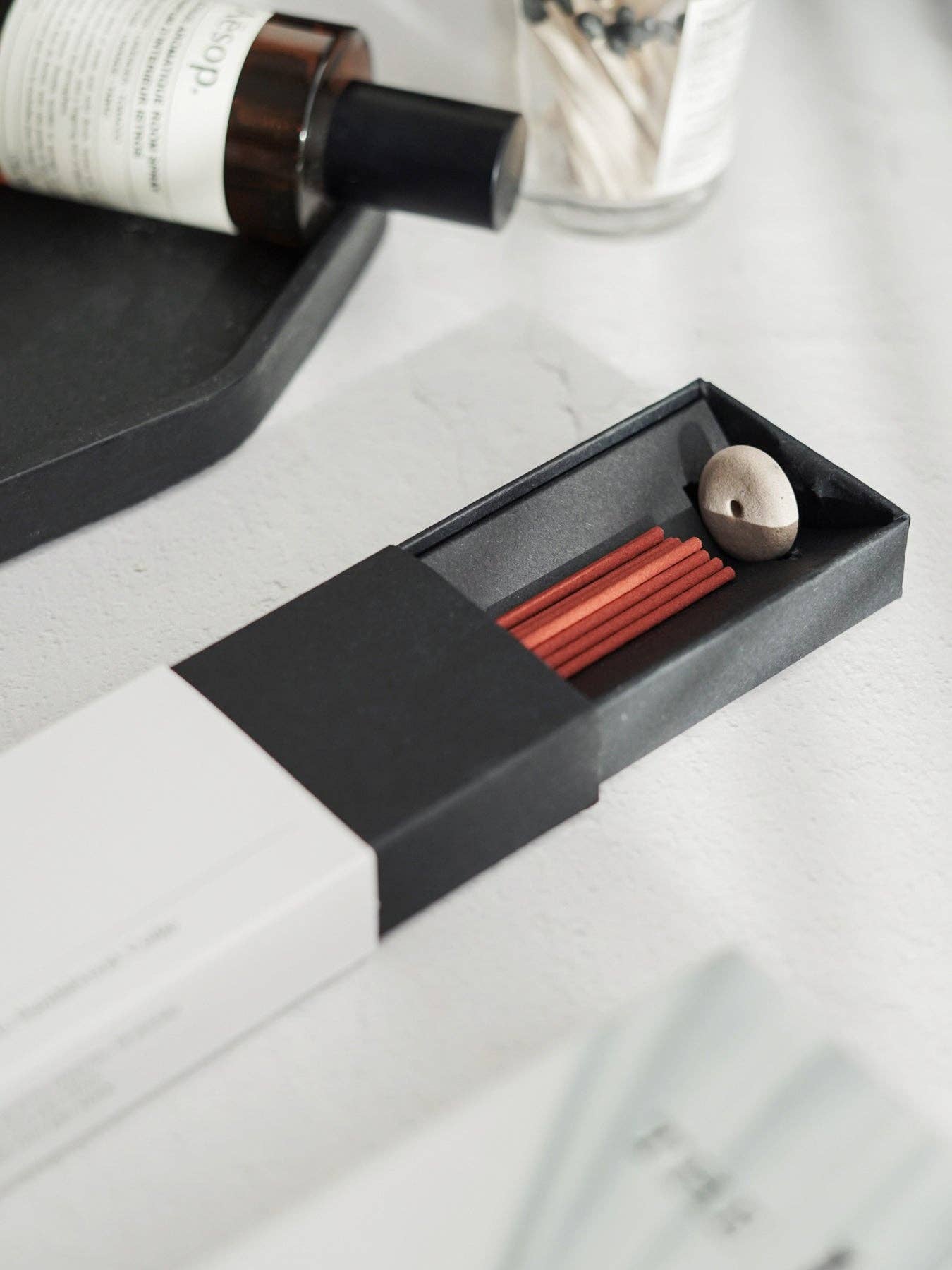 Le Rouge Life Inc. - Wholesale Incense - Terre 12 - Sandalwood & Cedar - Premium Incense- 19 Sticks4