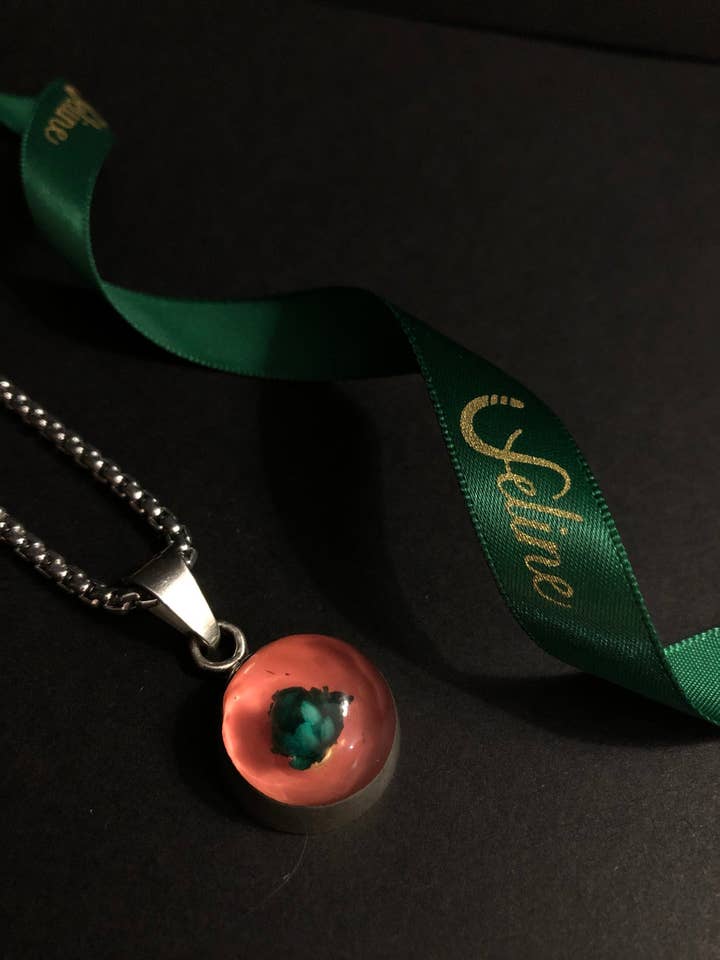 Collar con colgante de plata de ley Yoly para venta al por mayor de Feline Jewelry Studio Universe