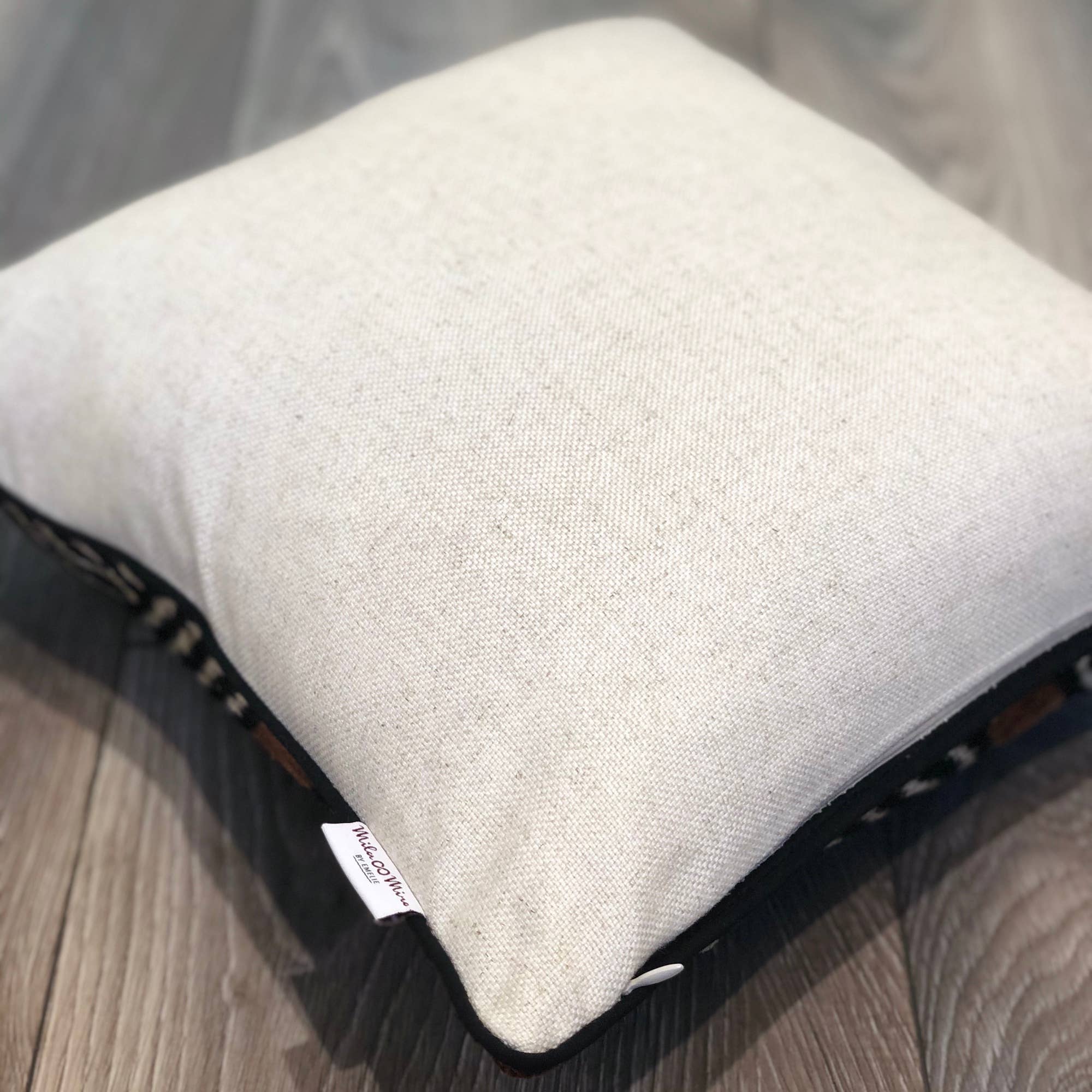 Mila∞Miro by Emelie - Wholesale Throw/Decorative Pillow - Velvet Ikat Cushion African Zulu | Velvet Ikat Pillow Cover2