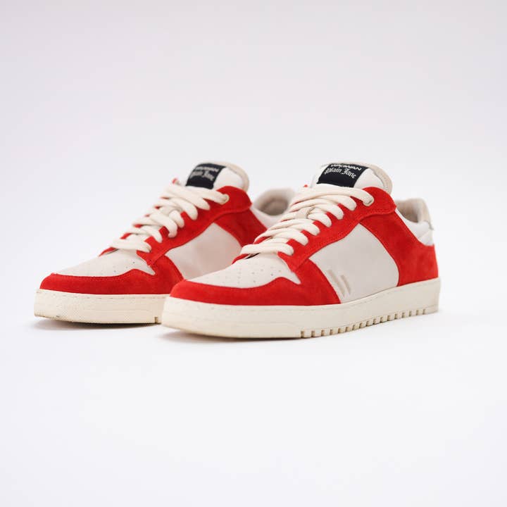 WAGWAN - Wholesale Lifestyle Sneakers - Unisex - Plain Jane