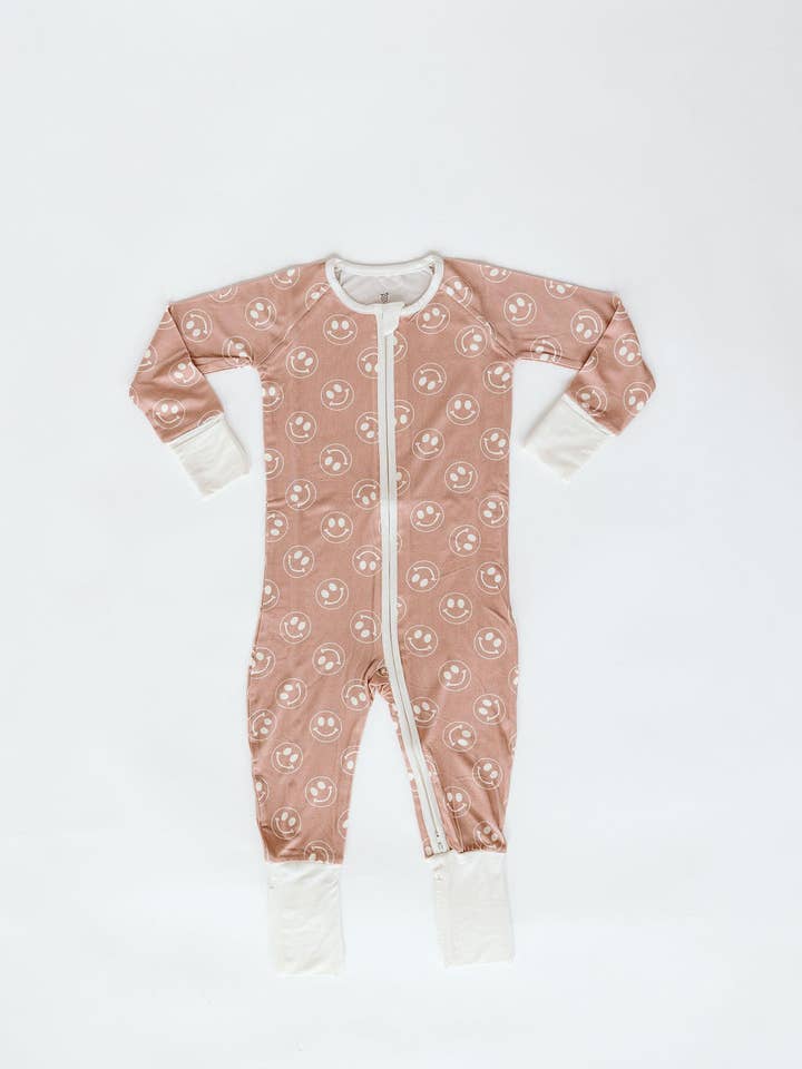 Mauve Smiley Zipper Romper for wholesale by kinderlein