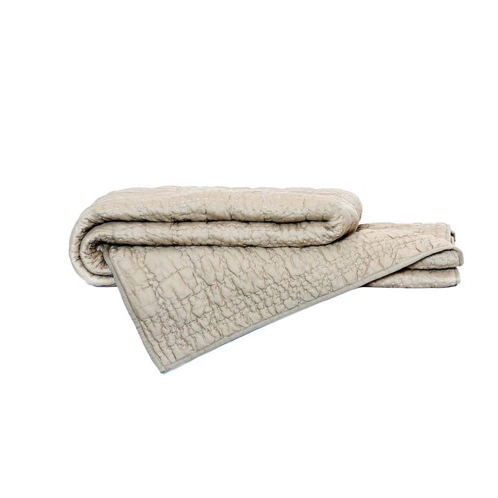 Neem Living - Wholesale Quilt - Check Box Quilt 104"x92"2