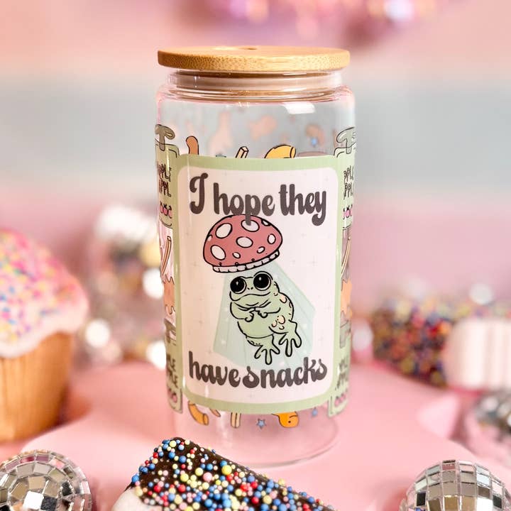 J'espère qu'ils ont des snacks en verre. pour la vente par HandCrofted