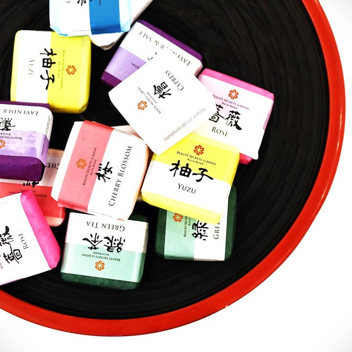 Beauty secrets of Japan - Wholesale Bruisbal/schuim - Hinoki badbom