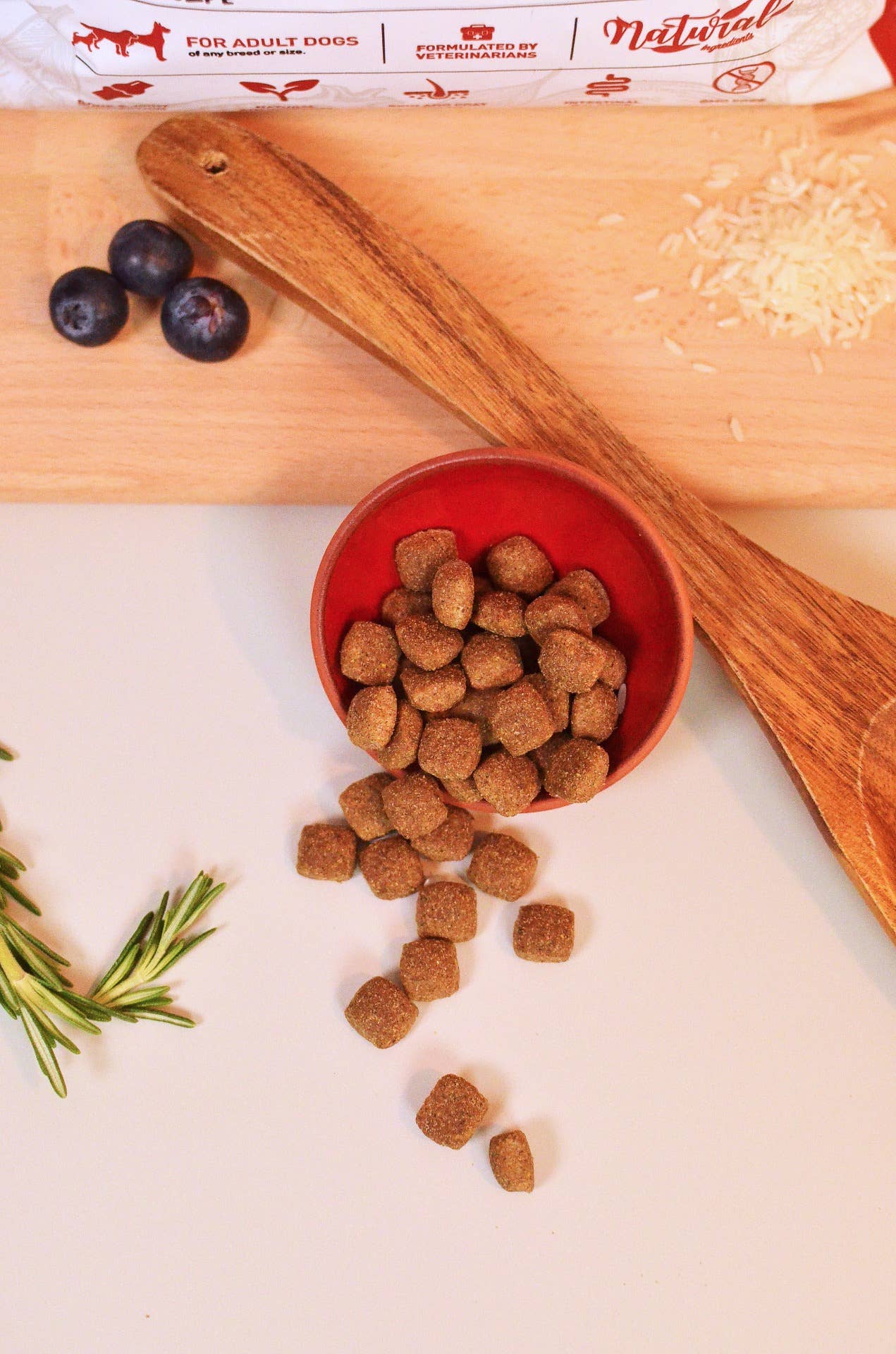 Weego – wholesale Husdjursfoder – Hund – Weego hundmat med lamm och gojibär2