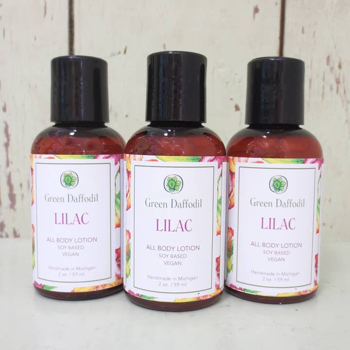 Green Daffodil Bath & Body - Wholesale Hand & Body Lotion - Lilac Mini Soy Lotion Bottle1