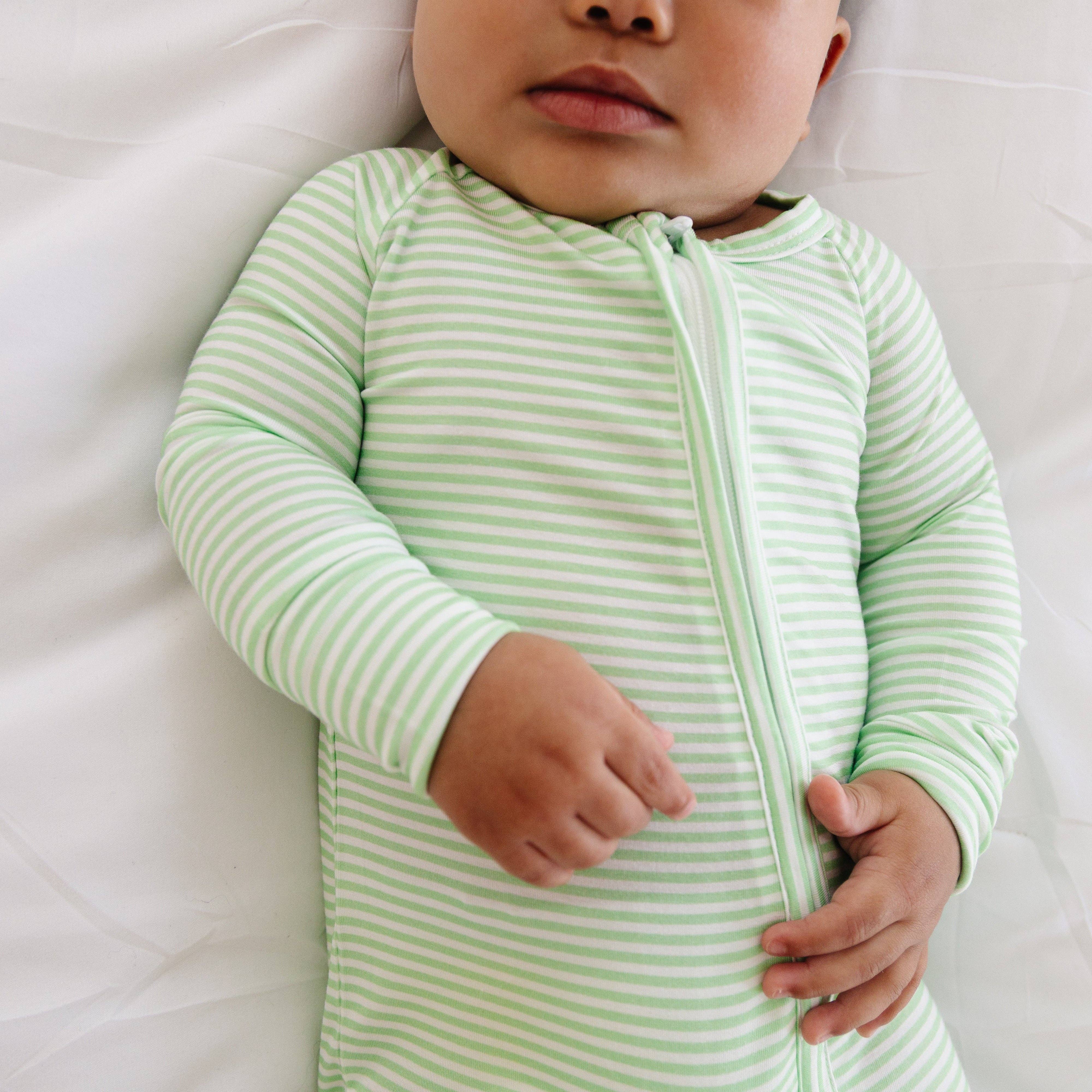 Motette - Vente Grenouillère – bébé - Dormeur en bambou à rayures poire3