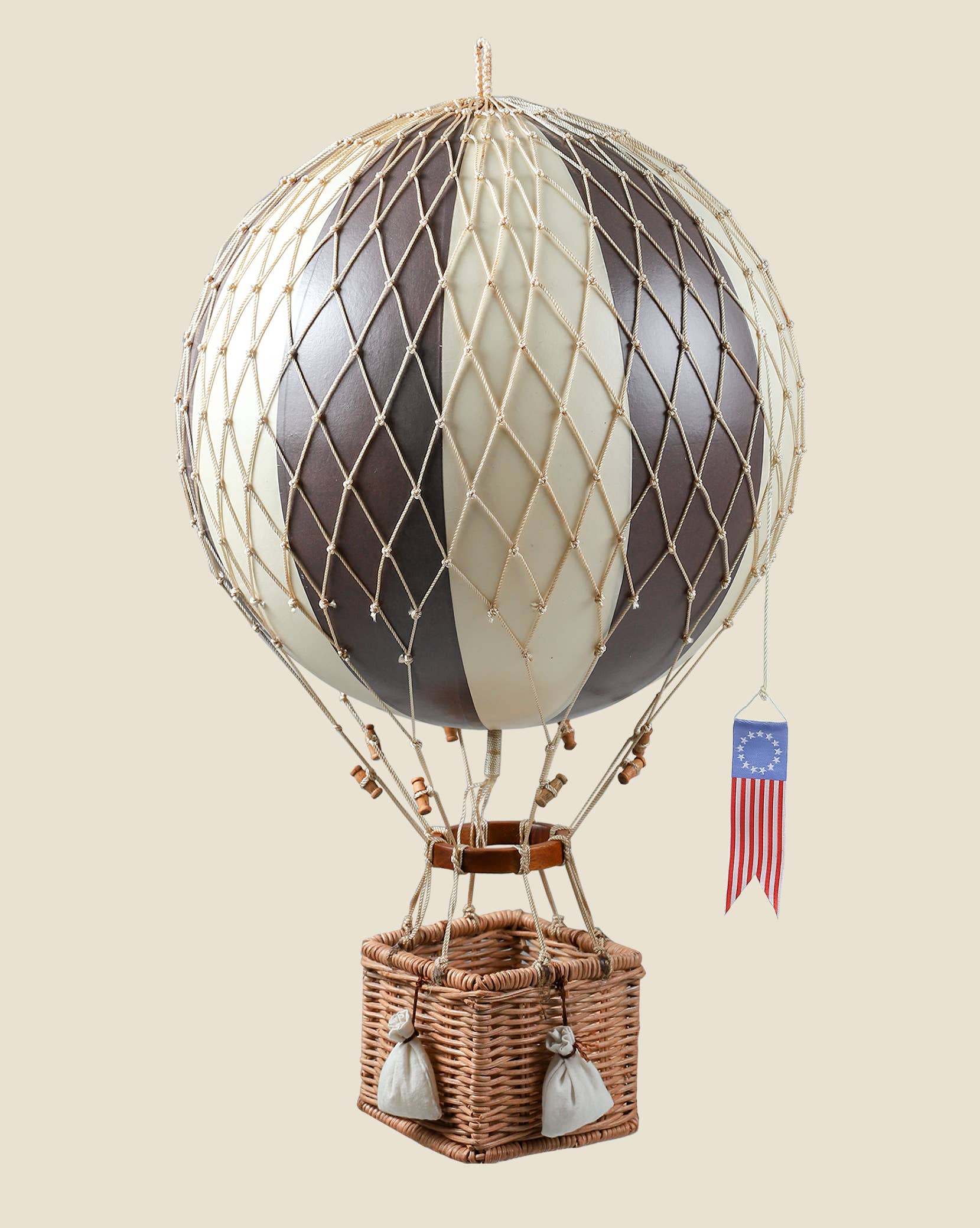 Tour d'Horizon - Wholesale Decorative tabletop object - 10" BALLOON