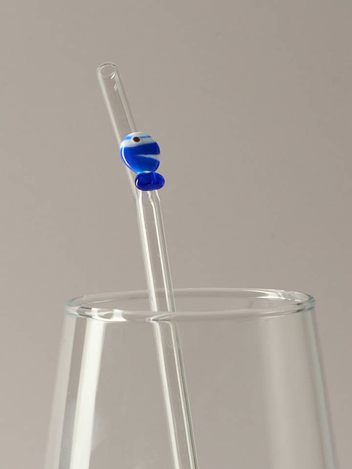 Paille en verre avec poisson en verre de Murano pour la vente par Glamuran Berlin