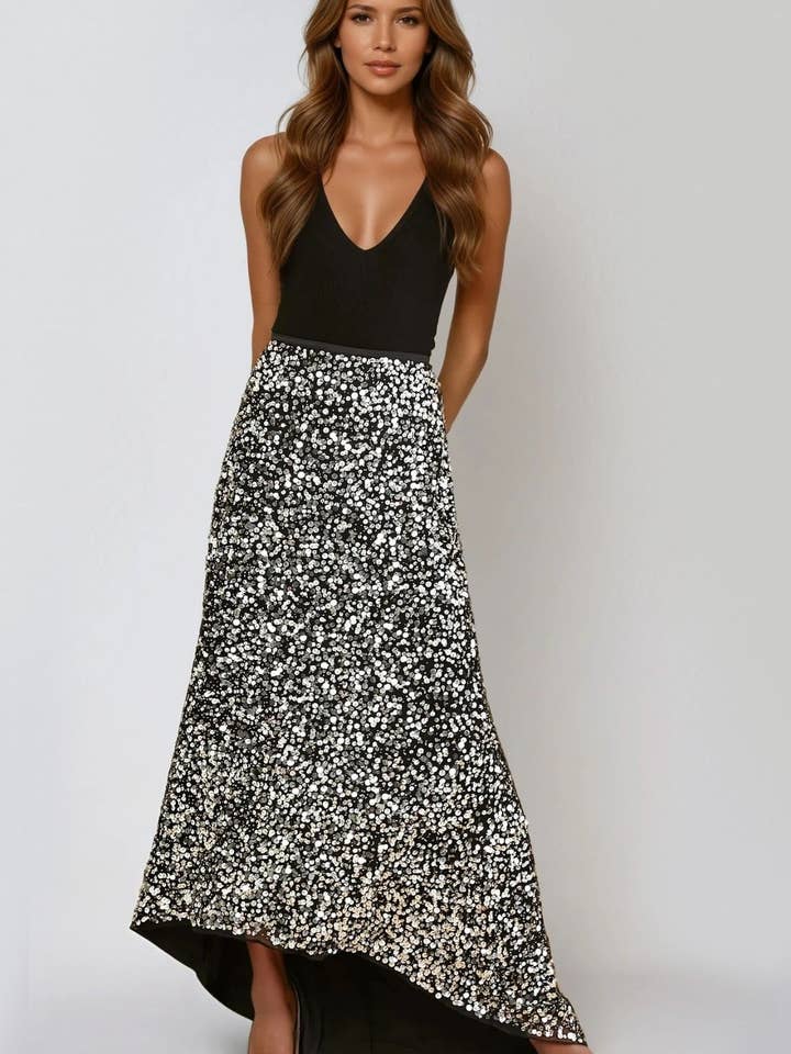 Jupe longue à sequins noire et argentée pour la vente par Aftershock London