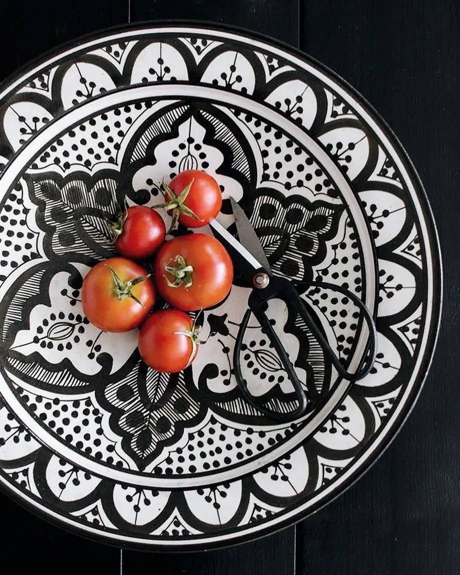 Etnico del Mondo - Wholesale Dinner Plate - Handcrafted Terracotta Plate from Safi, Morocco #122