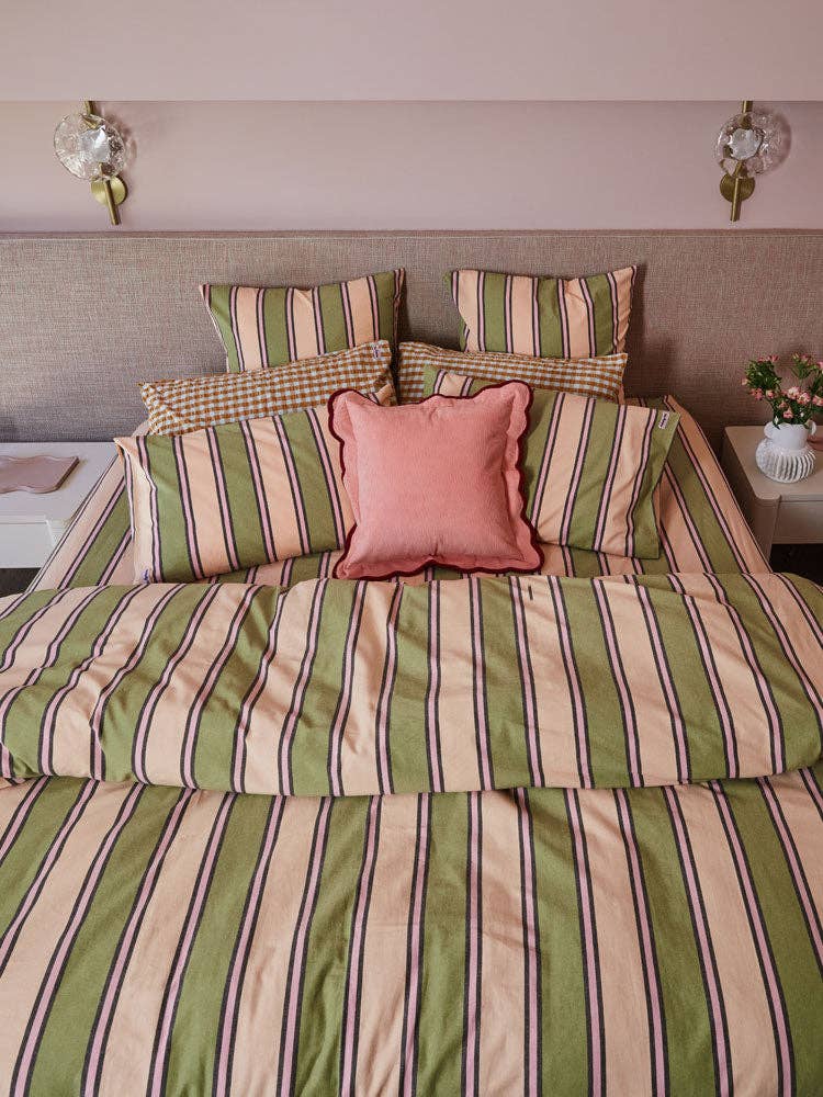 Mosey Me – wholesale Quilt – Carnival Stripe Quilt Cover3