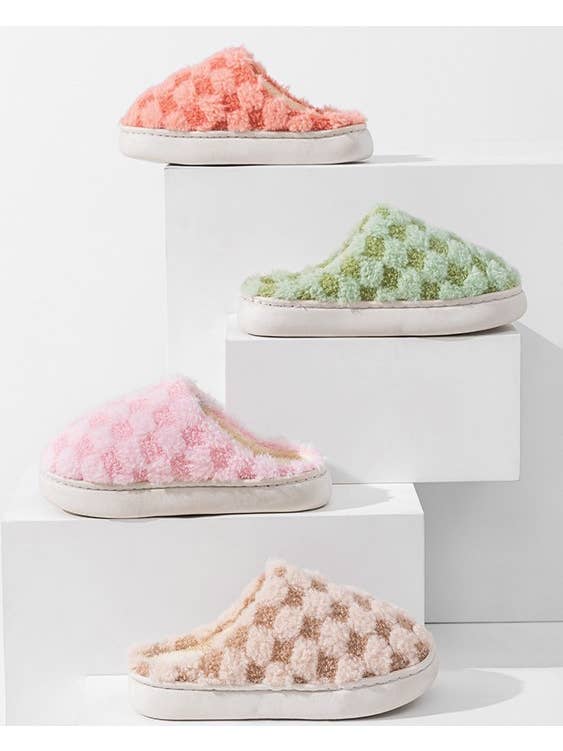 JOSSLYN by wall to wall - Wholesale Slippers - Women's - PLUSH CHECKER WARM COMFY COZY SLIPPERS | 40SP016