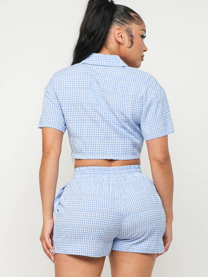 Julia by LoveJ - Wholesale Loungeset - Dames - Set met striksluiting en korte broek met gingham-knoopsluiting aan de voorkant9