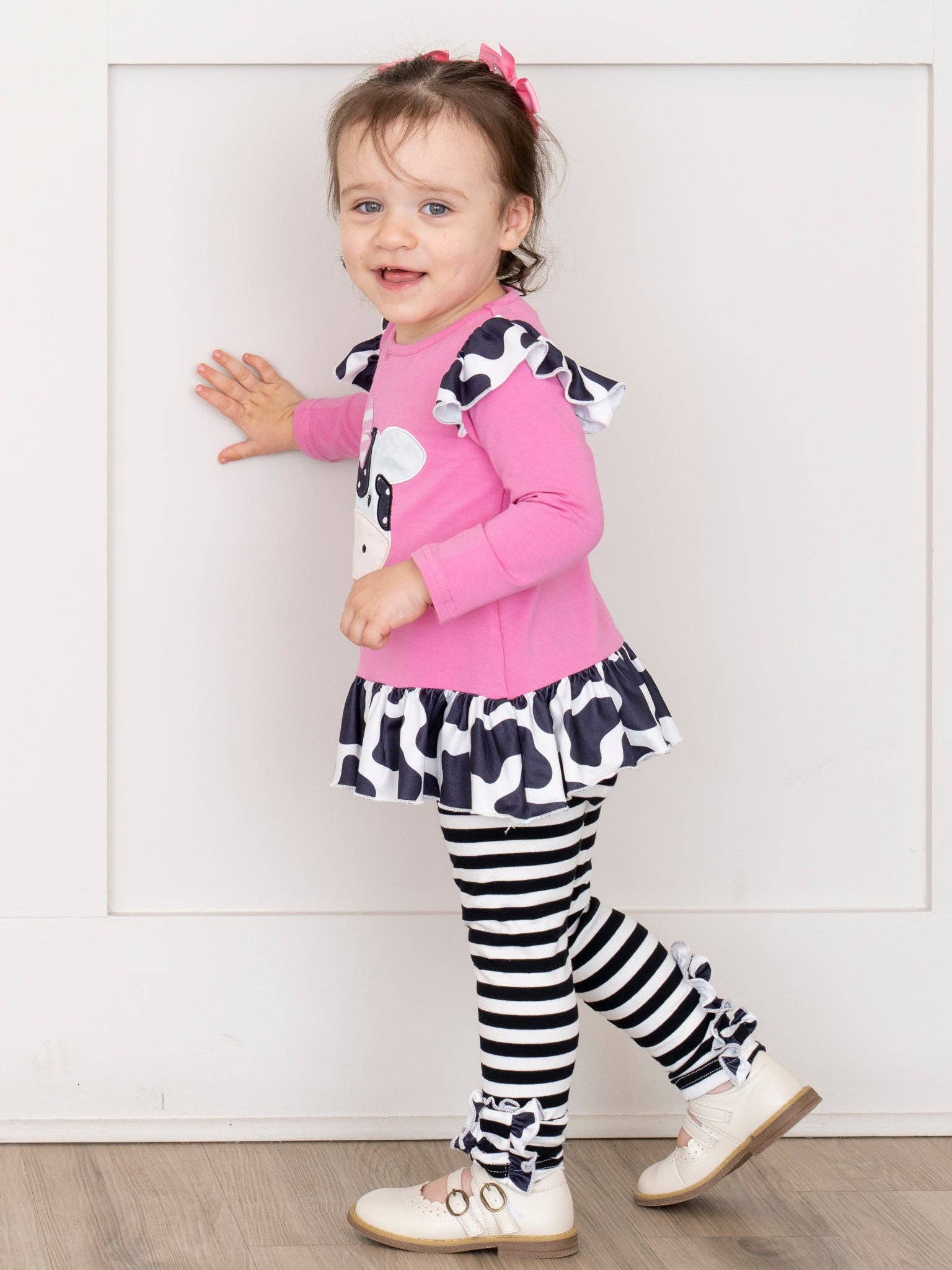 Marie Nicole Clothing - Wholesale Top & Pant Set - Kids - Lil’ Moo Ruffle Embroidered Cow Outfit6