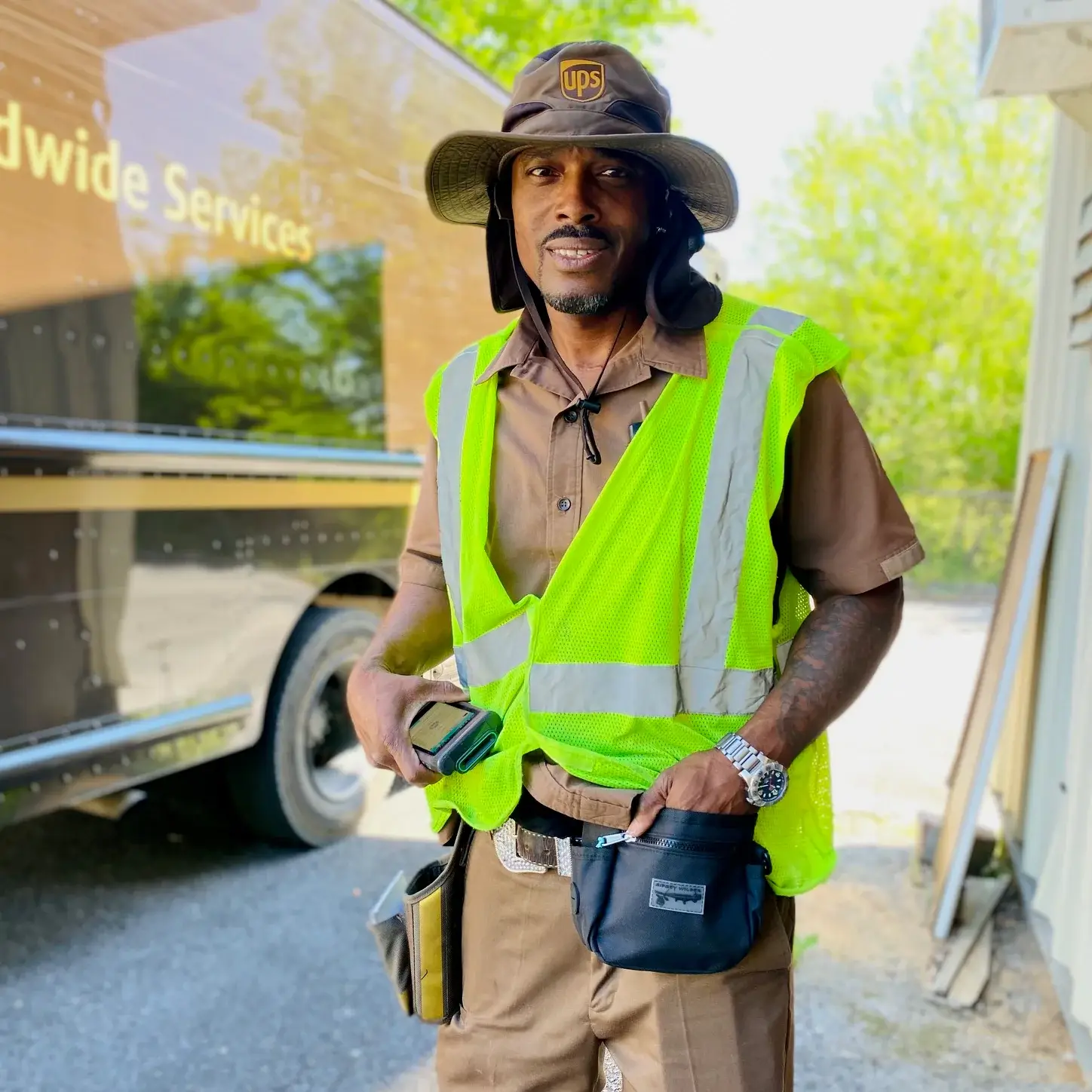 Sipsey Wilder - Wholesale Pet Treat Bag - Dog - Deep Forest Green Tail-Along Dog Treat Pouch  7