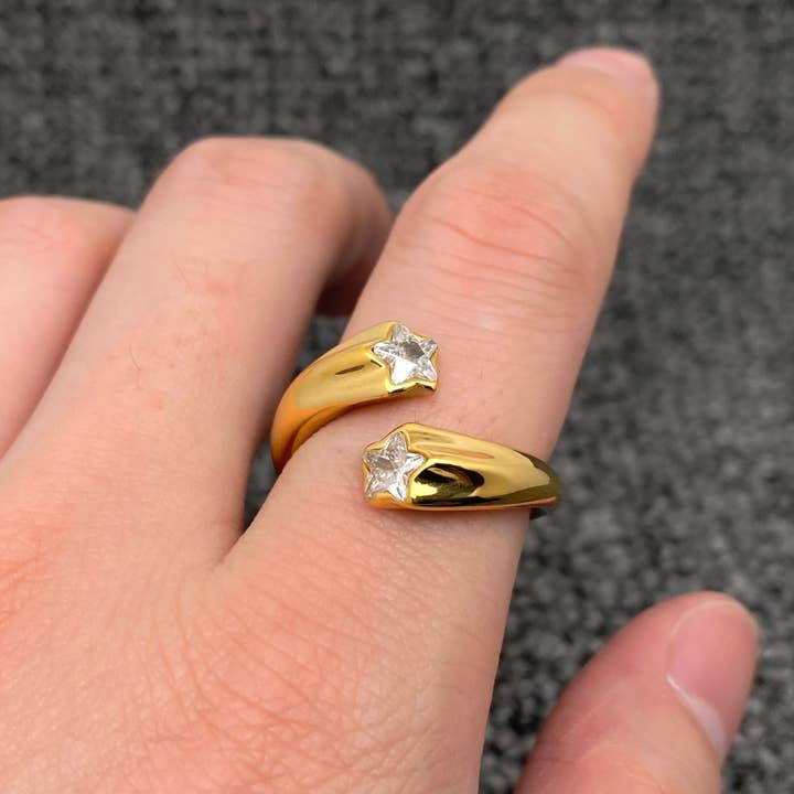 Mio Queena - Wholesale Multi-Stone Ring - Star Zircon 18K Gold Plated Stainless Steel Ring - FGS/MS