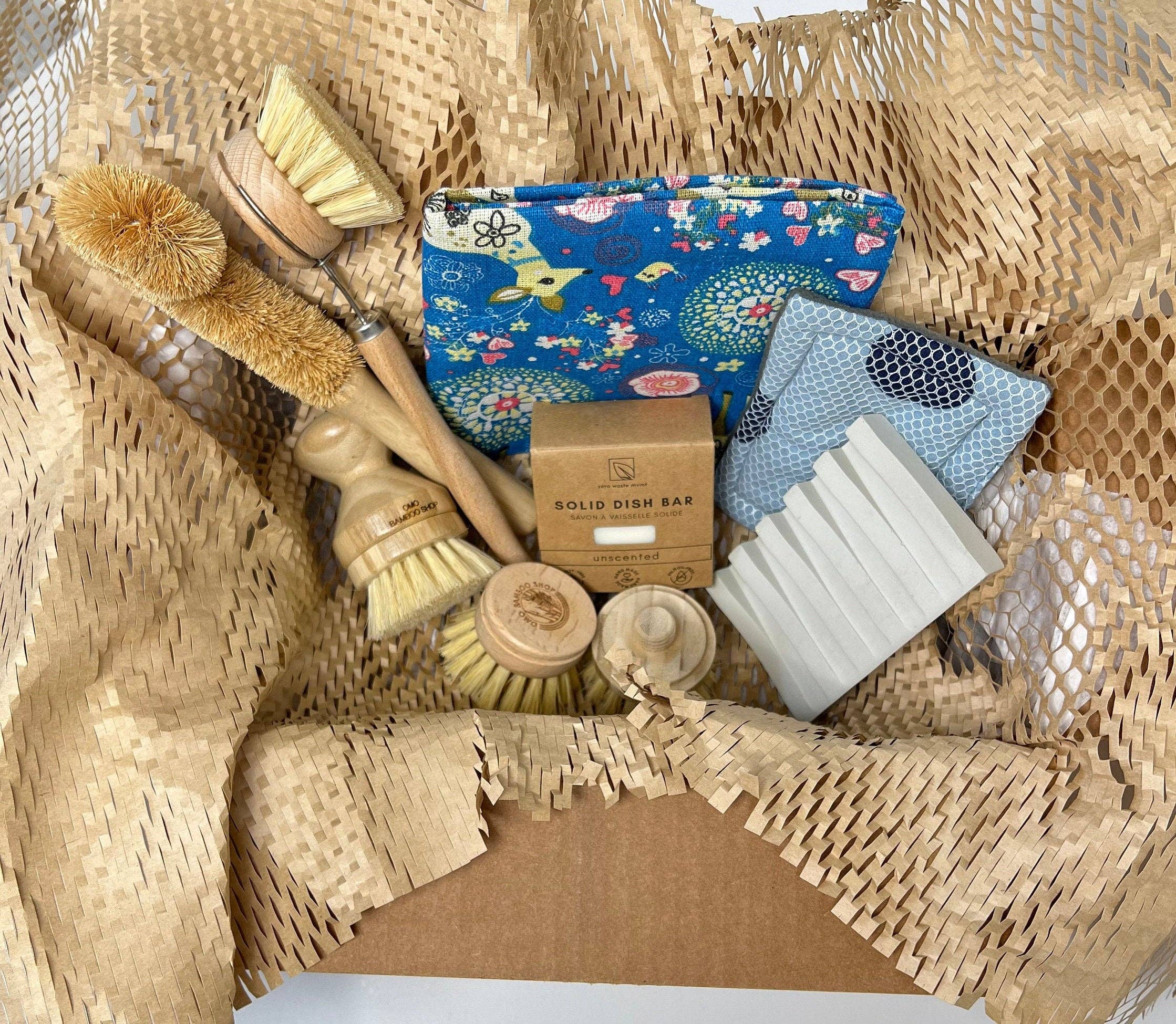 MadebyOmo - Wholesale Cleaning Brush - Improved Zero Waste Bundle | Eco Gift Set | Zero Waste Set | Natural Cleaning Brush set | Eco gift set Dish Scrubber Zero Waste Cleaning Set4