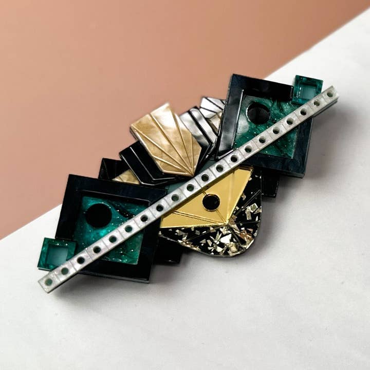 Grande Broche Ophelia pour la vente par Little Geraldine