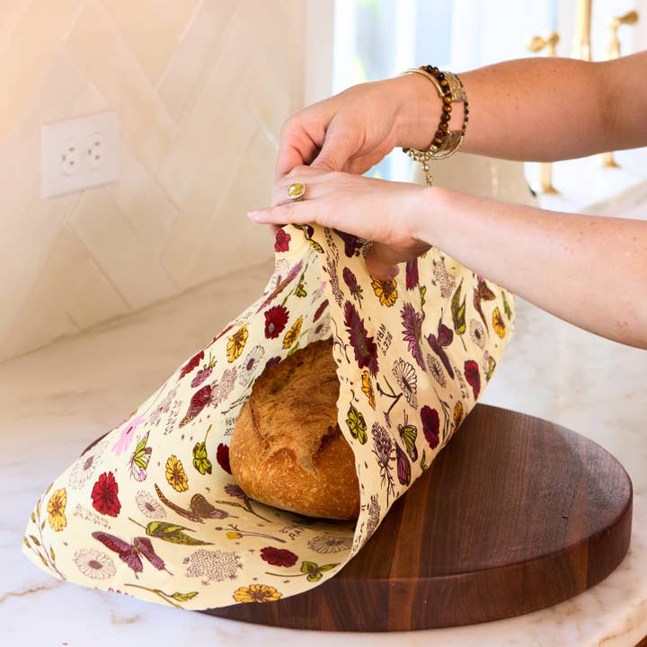 Bee's Wrap - Wholesale Food Storage Wrap/Bag - Bread Wrap - Meadow Magic, Plant Based Wax3