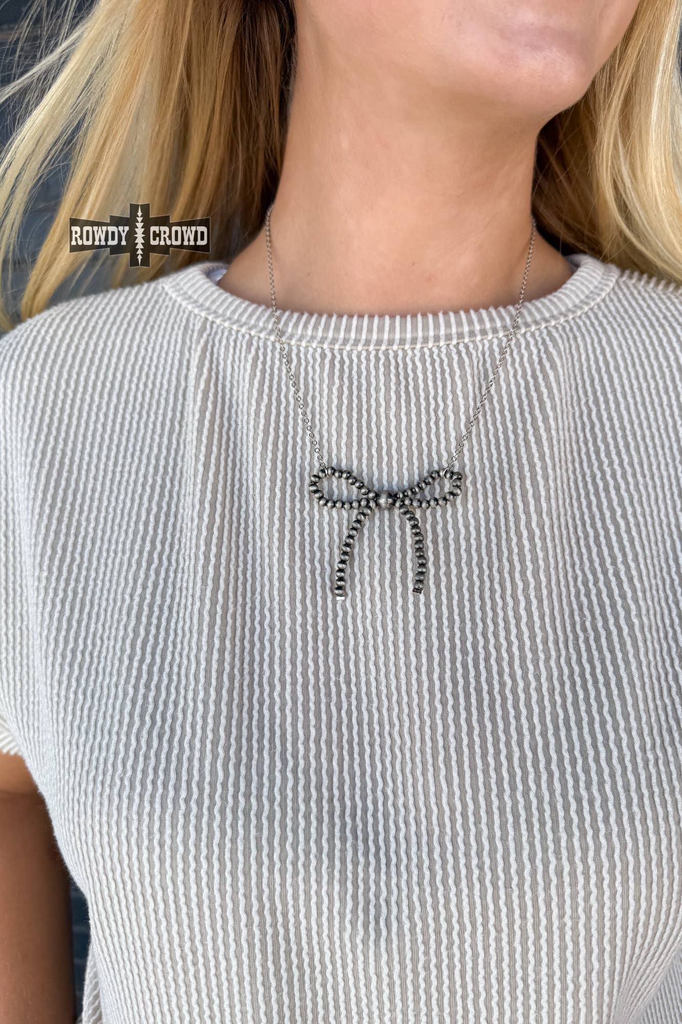 Rowdy Crowd Clothing - Wholesale Pendant/Charm Necklace - Cowgirl Pearls Necklace1