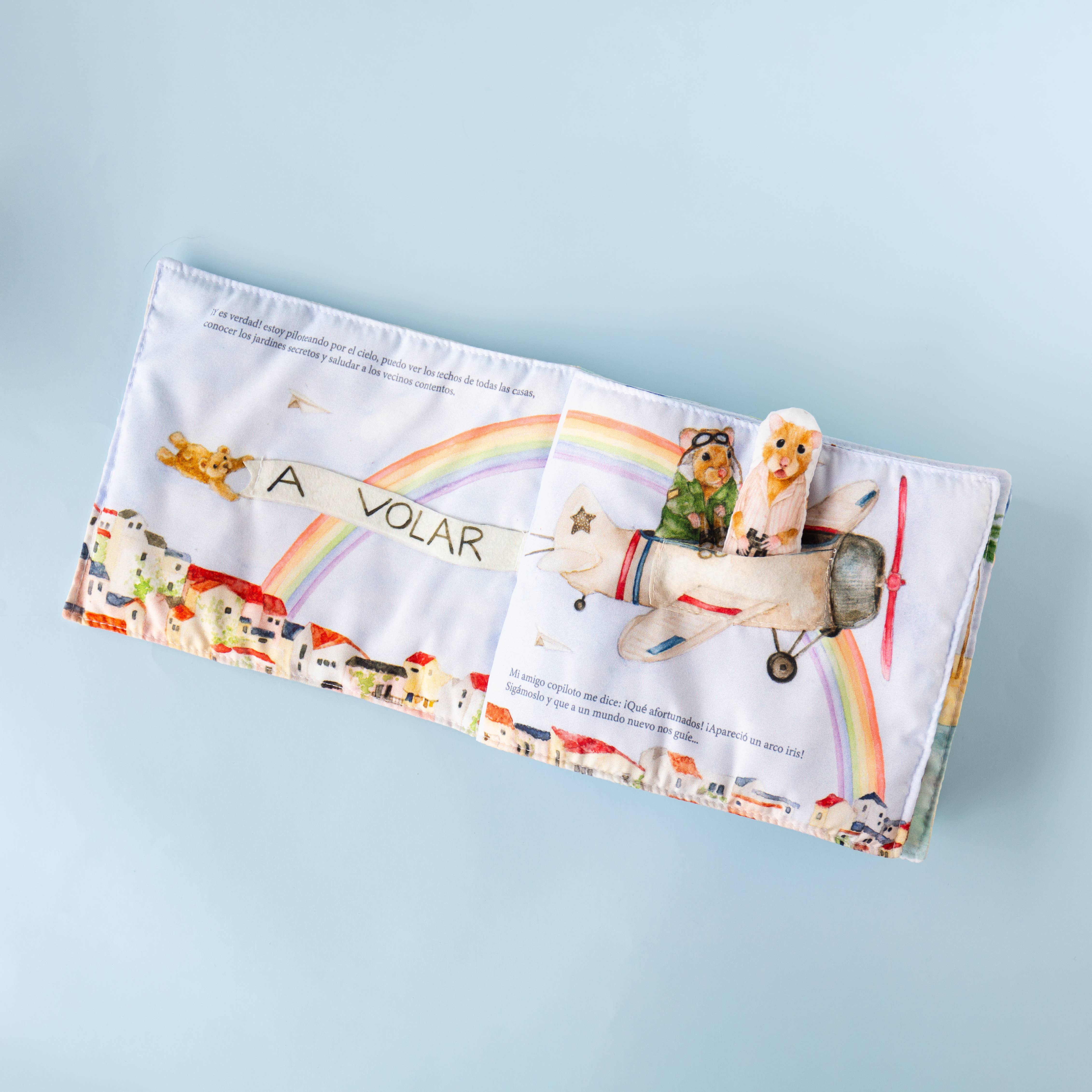 Mansa Bois - Wholesale Baby & Toddler Book (0-2) - Nina Dreams- Cloth Sensory book- Art Work - Spanish Version1