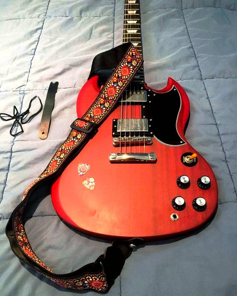 Gradzo - Wholesale Guitar Strap - Unisex - Red Vintage Woven Guitar Strap7