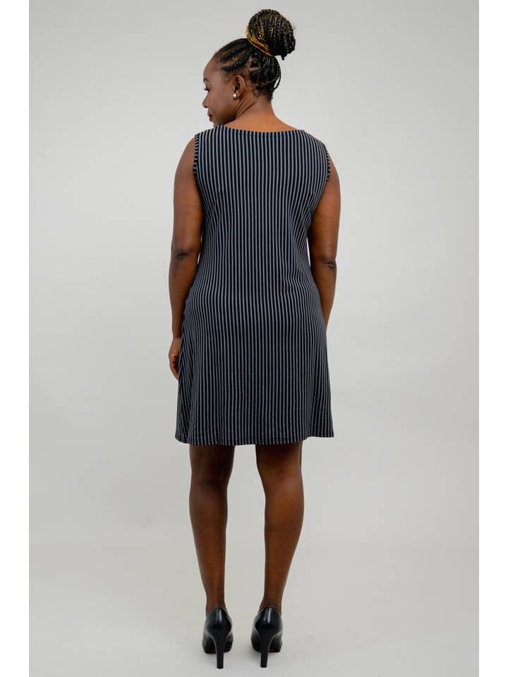 Blue Sky Clothing Co LLC - Vendita all'ingrosso Vestito - Donna - Abito smanicato Maggie, a righe nero/grigio, bambù7