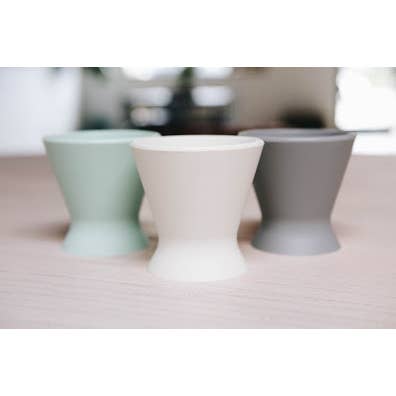 bökee - Wholesale Bottle Rack/Holder - bökee Baby Bottle Holder, Hands Free, One-Hand Bottle Prep17