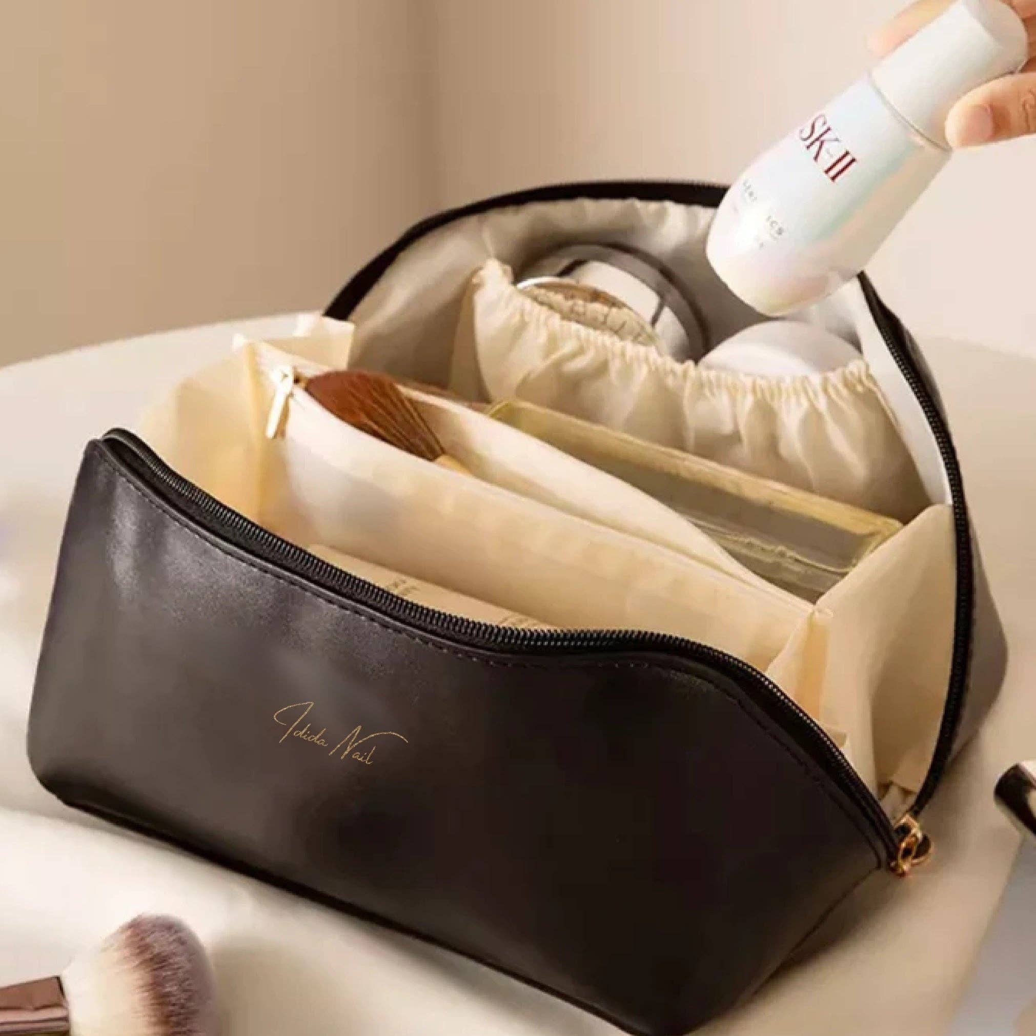 IDIDATI SL - Wholesale Nail Lacquer - La Bolsa de Necesidades5