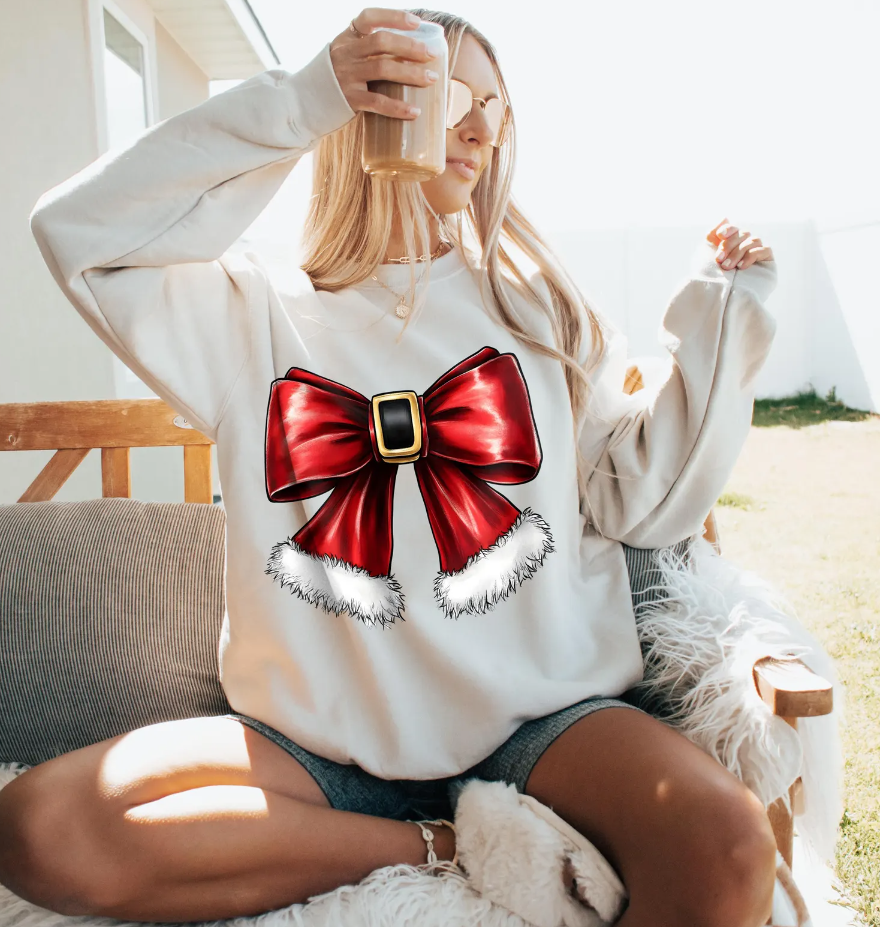 Front Porch Boutique - Venta al por mayor Sudadera estampada - Unisex - Sudadera Christmas Coquette Bow1