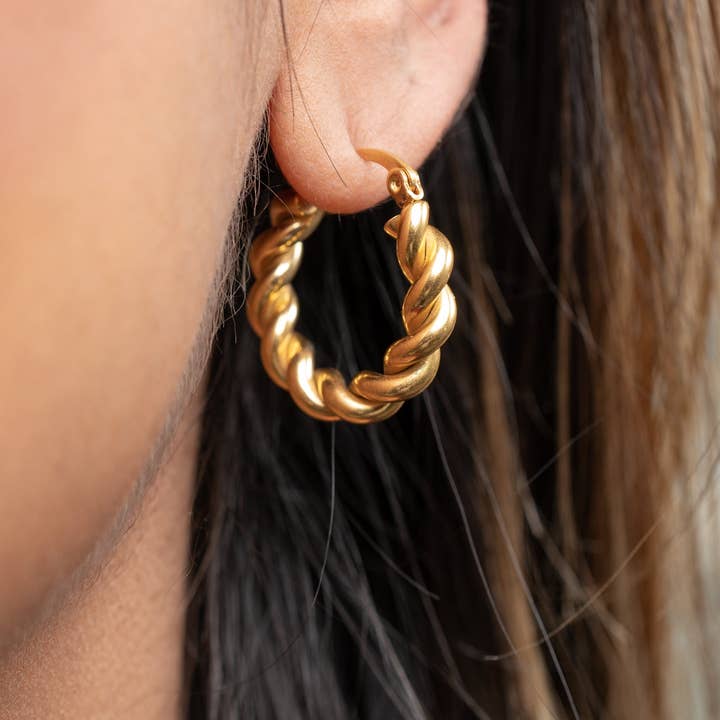 Brincos Torcido Sem Medo por atacado de Harma